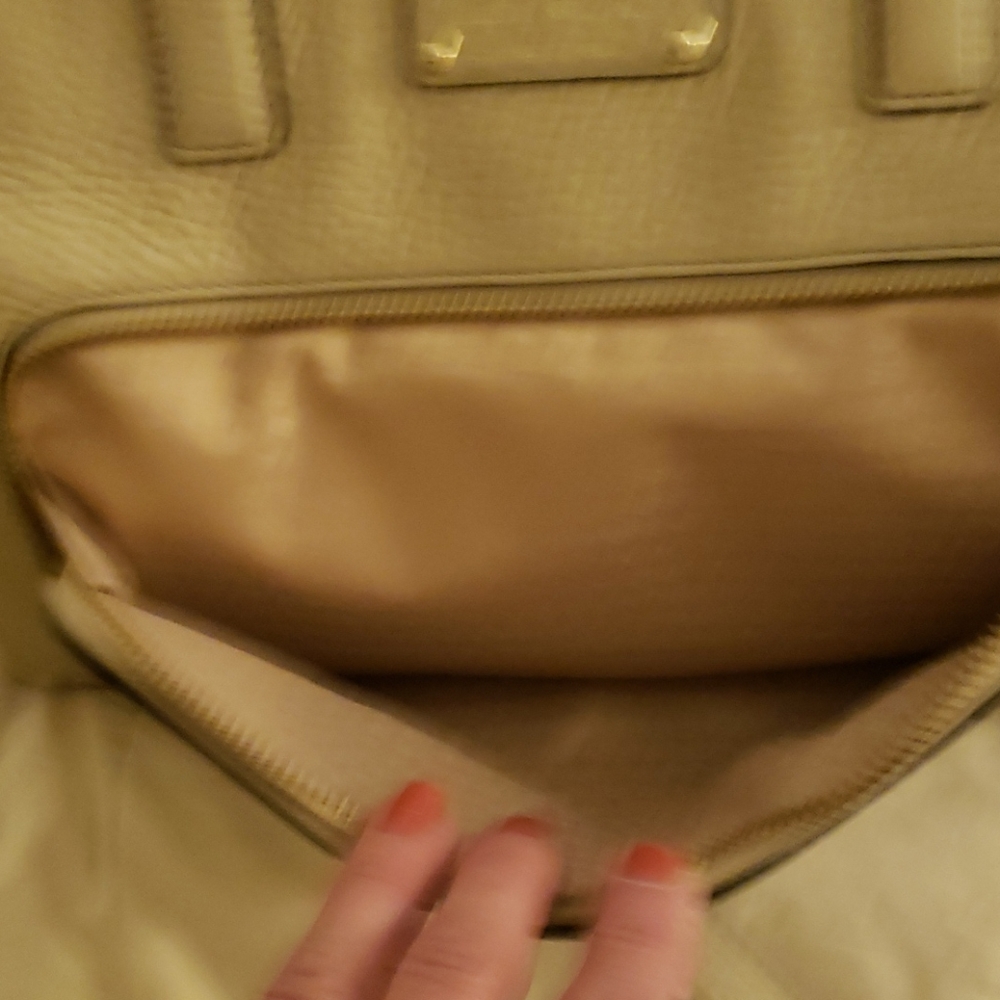 Kate Spade - Picture 3 of 9